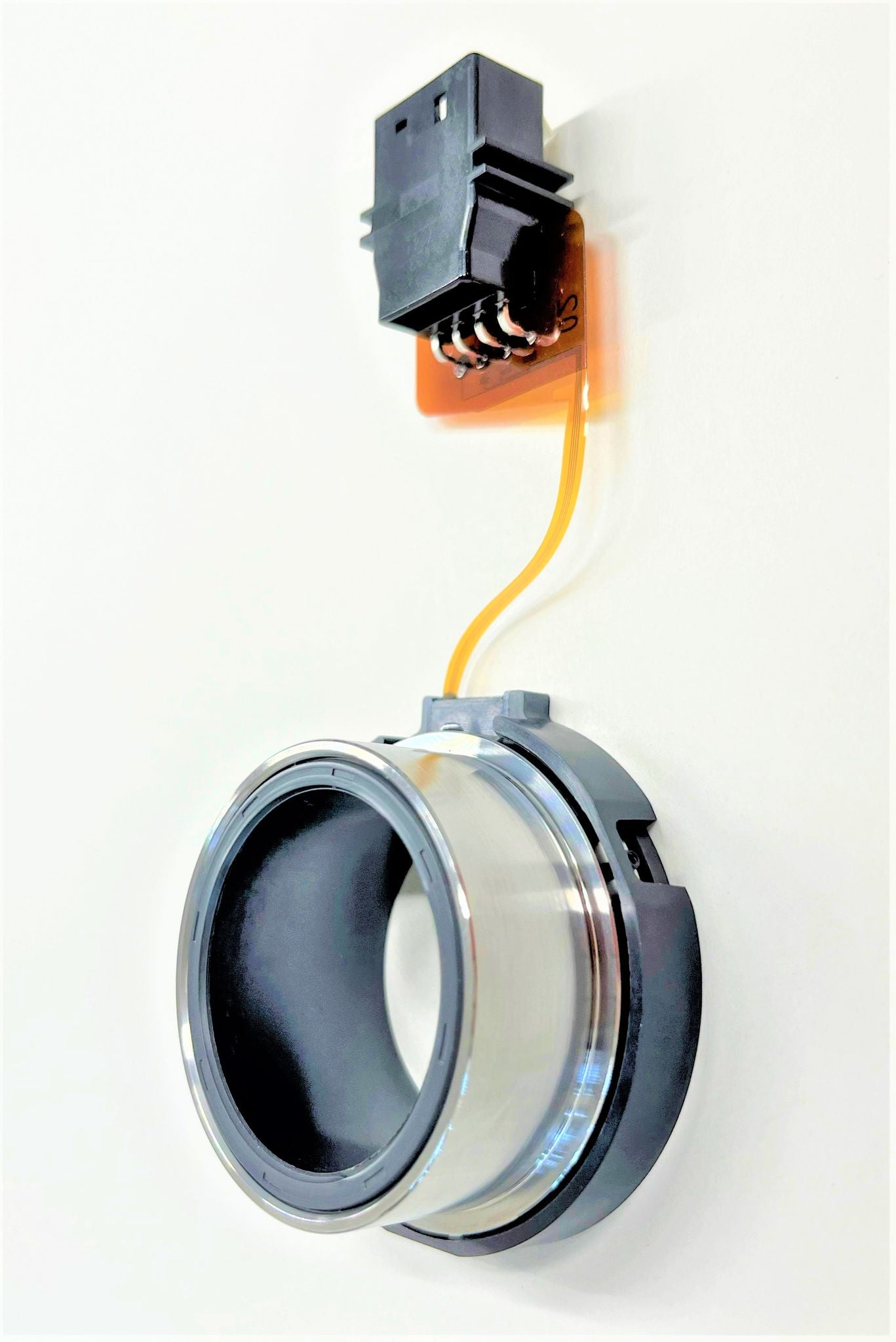 20240508_2_1_Newly developed product (third-generation sensor)