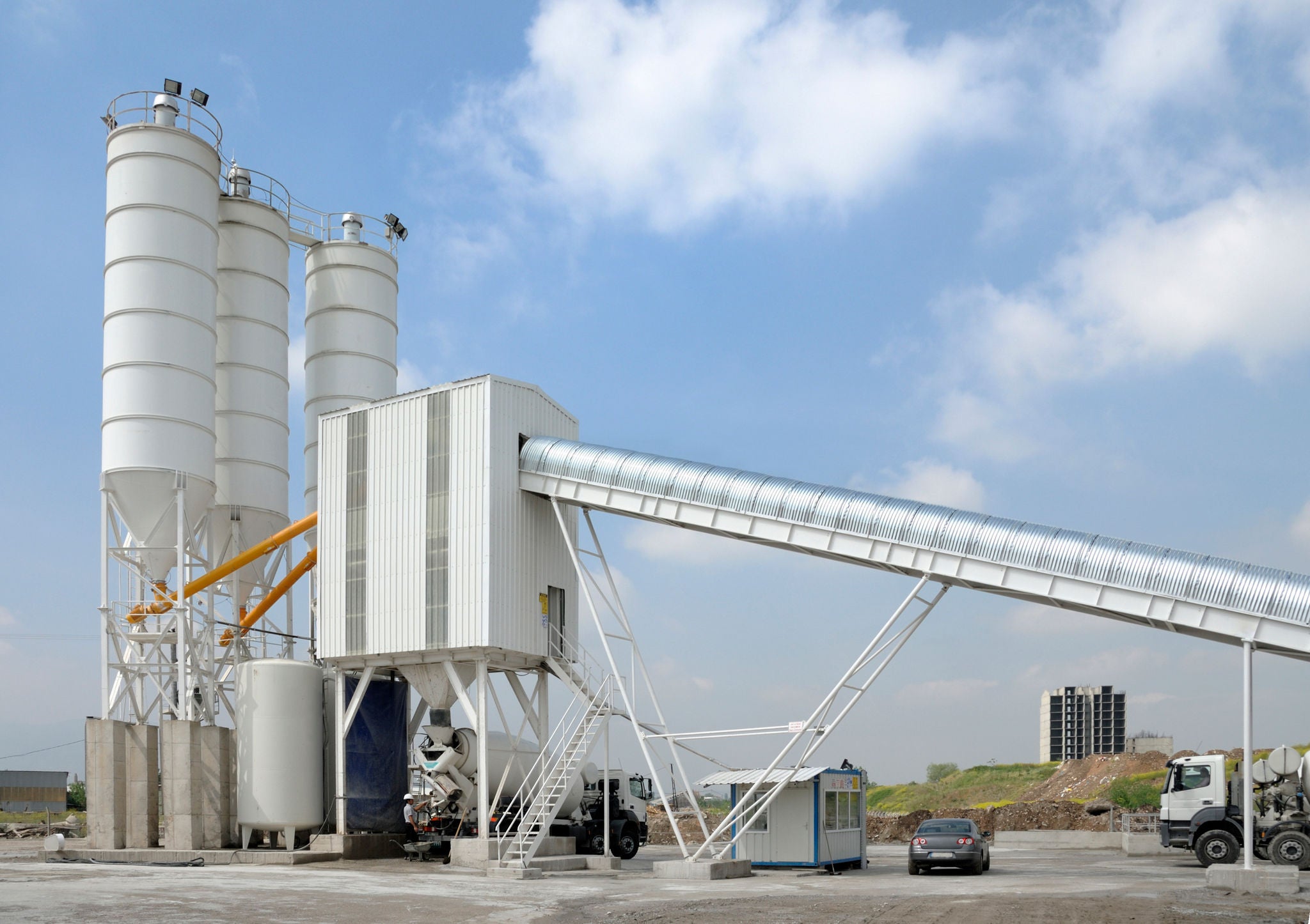 concrete and cement plant