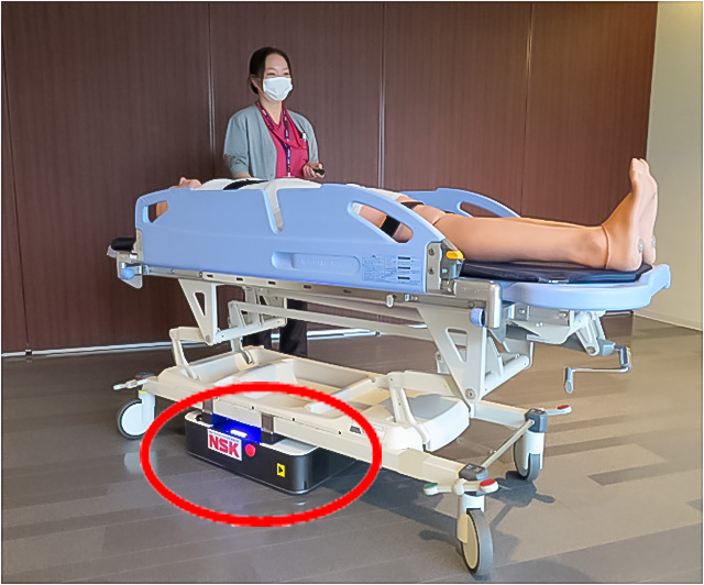 搬送アシストロボット(ストレッチャー搭載)